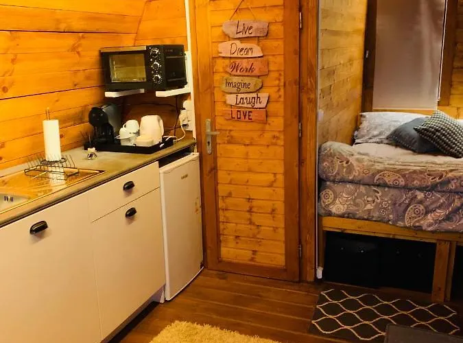 Kompleks wypoczynkowy Gallas Pod House